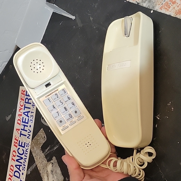 CONAIR PHONE Vintage Push Button Wall Phone Prop 1994 - Picture 3 of 8
